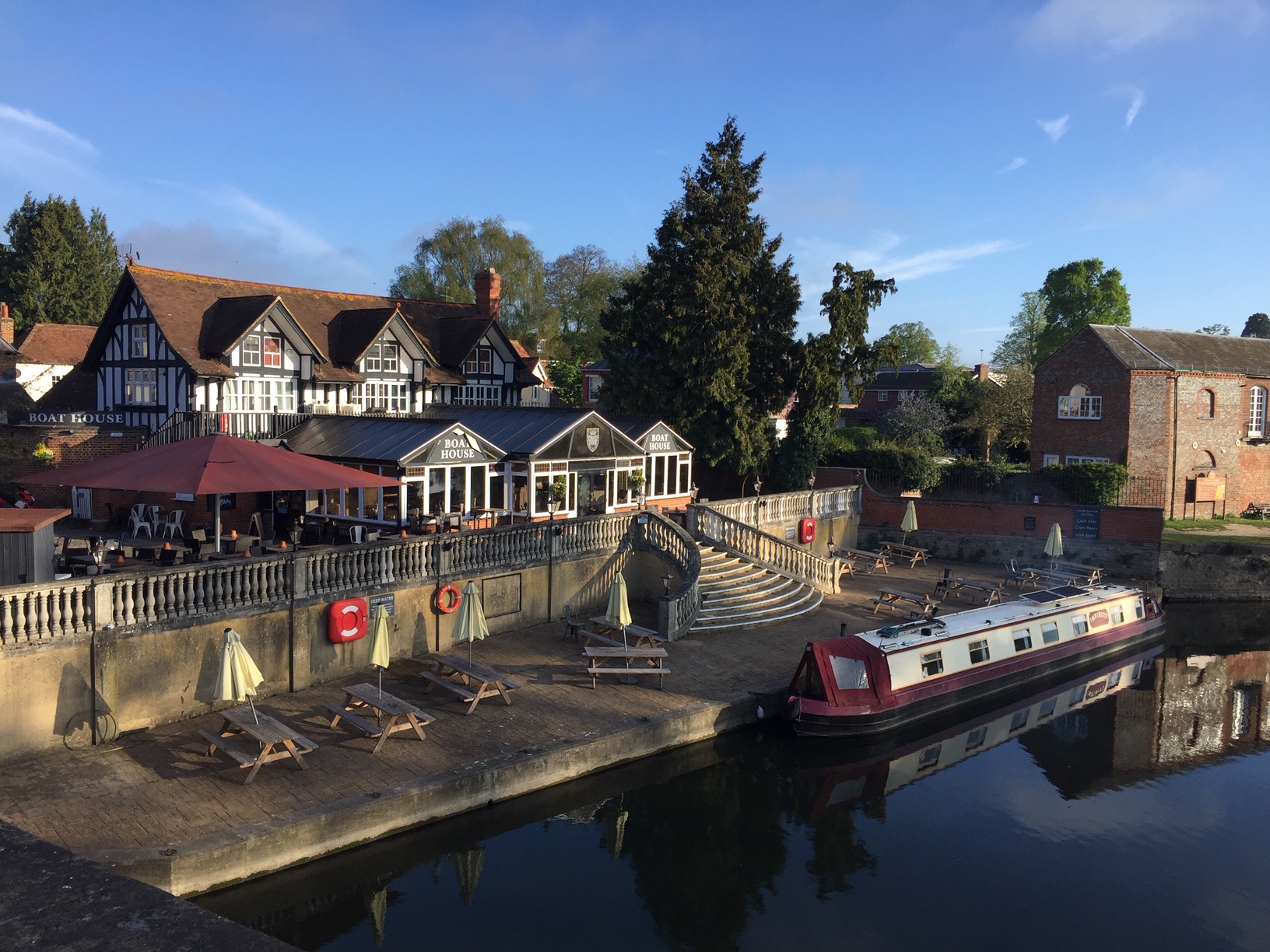 Wallingford April